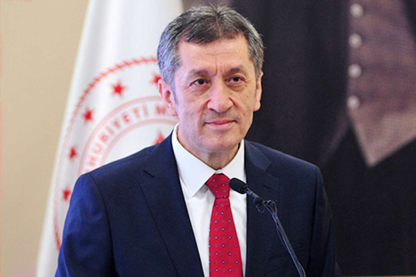 Açık öğretim Lisesi öğrencileri için mezuniyet kredisi 170’e düşürüldü Açık öğretim Lisesi öğrencileri için mezuniyet kredisi 170’e düşürüldü
